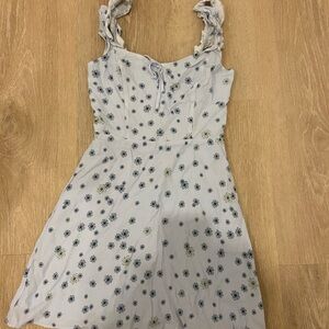 Aritzia - Sunday Best Flirt Ruffle Mini Dress - Light Blue Floral